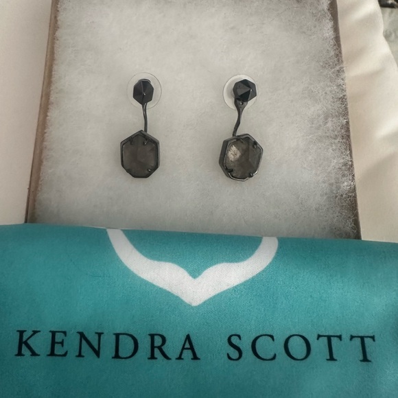 Kendra Scott; Jordy Earrings with Jacket Earrings, Mirror Rock, Gun Metal - Picture 3 of 4